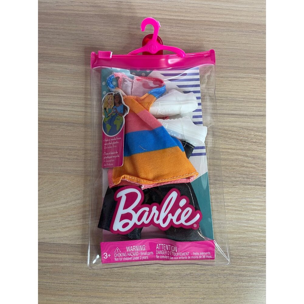 2022 Mattel Barbie Ken Orange Top Fashion Pack